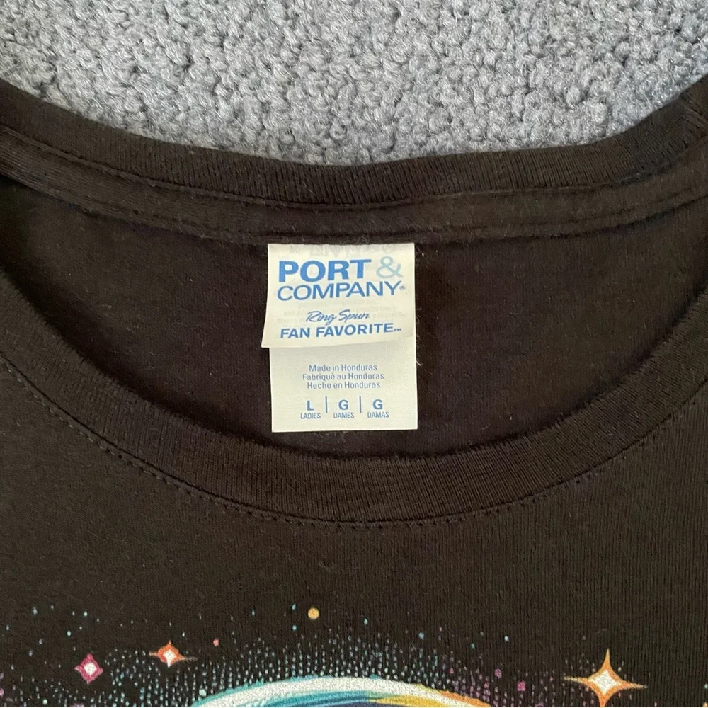 Women's Astronaut Galaxy Space Graphic Tee Women’s Large - Picture 7 of 8